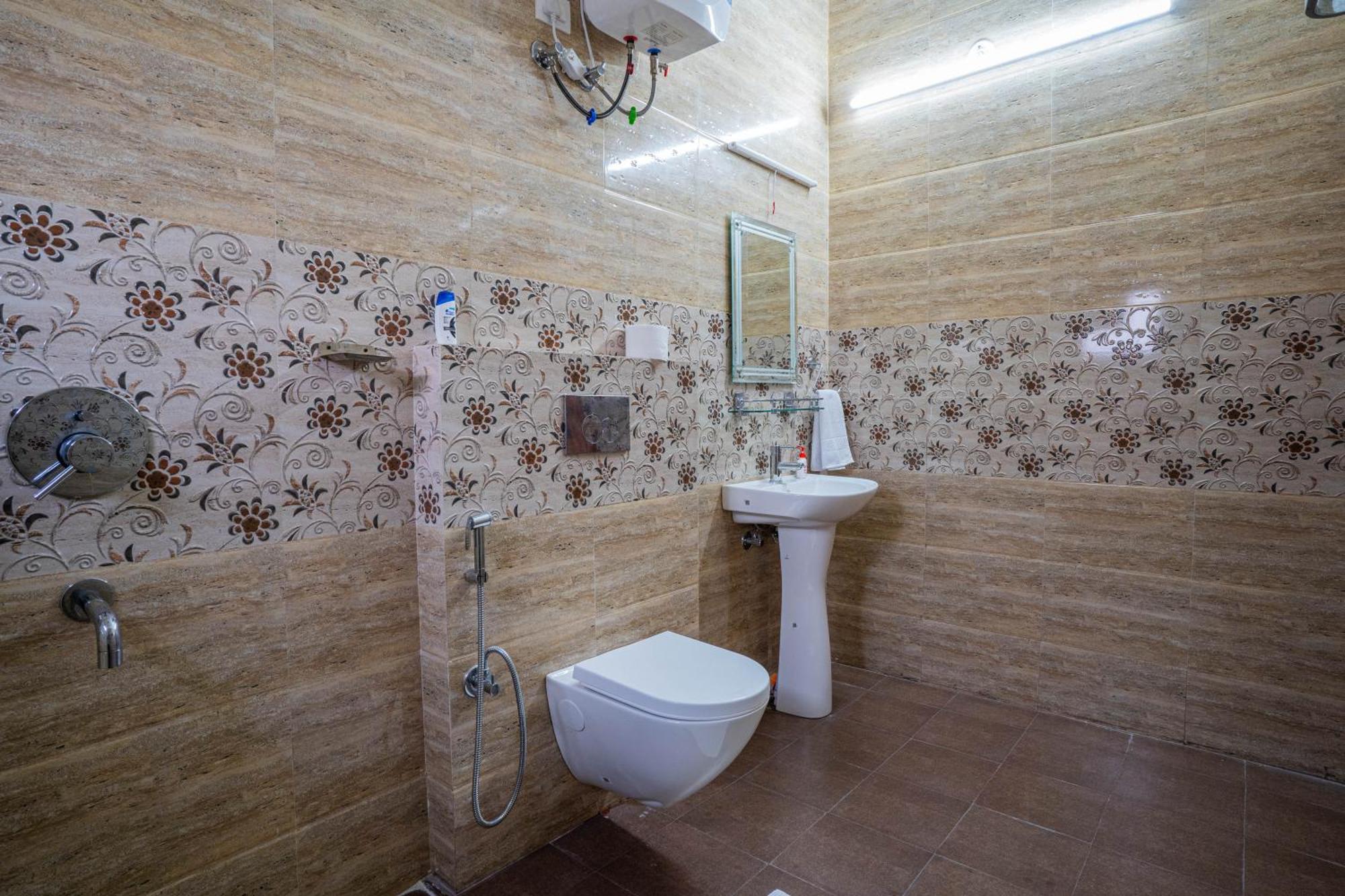Hostie Sahasrara-3Bhk Chalets, Majkhali, Ranikhet Exterior photo