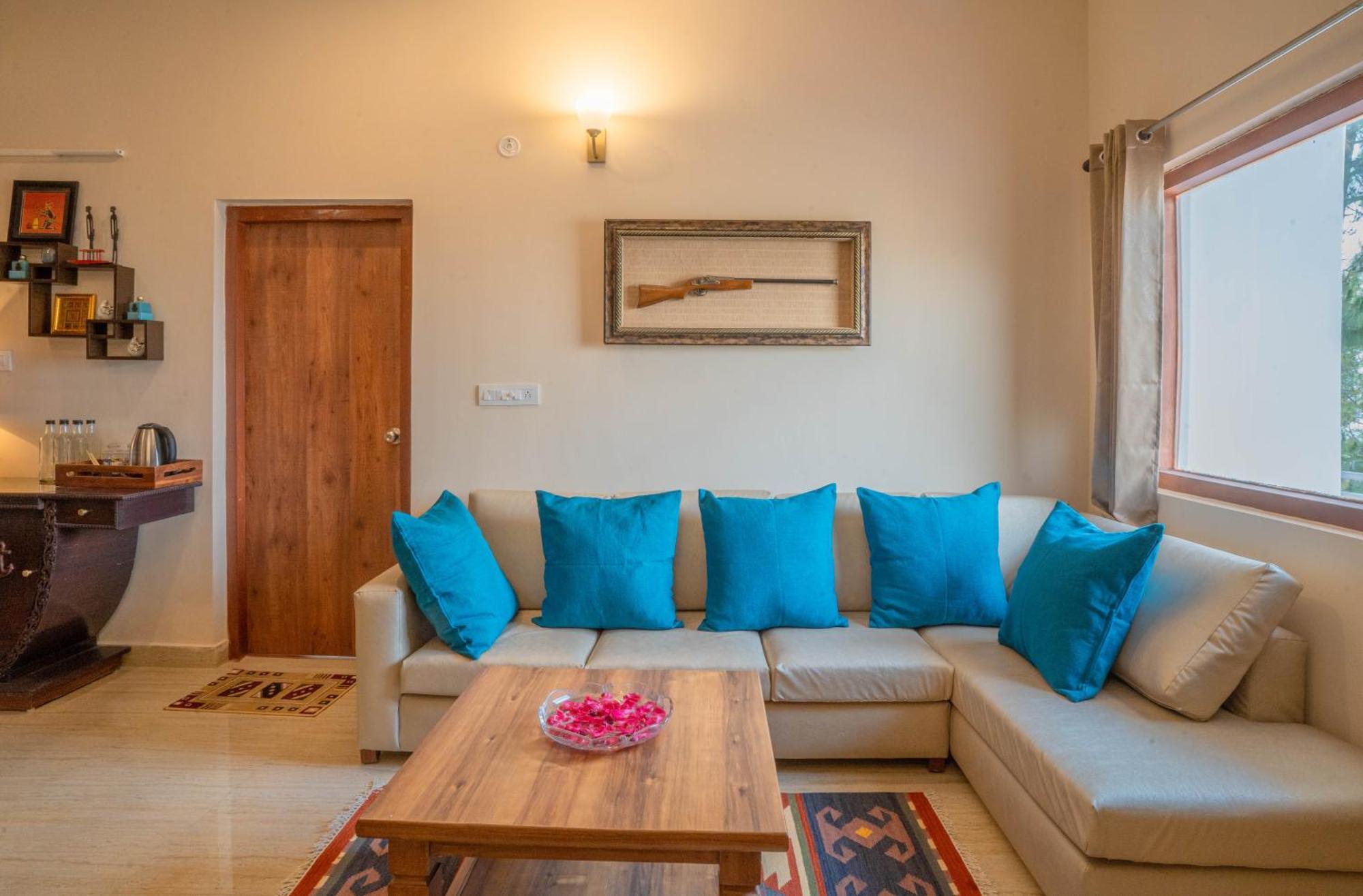 Hostie Sahasrara-3Bhk Chalets, Majkhali, Ranikhet Exterior photo